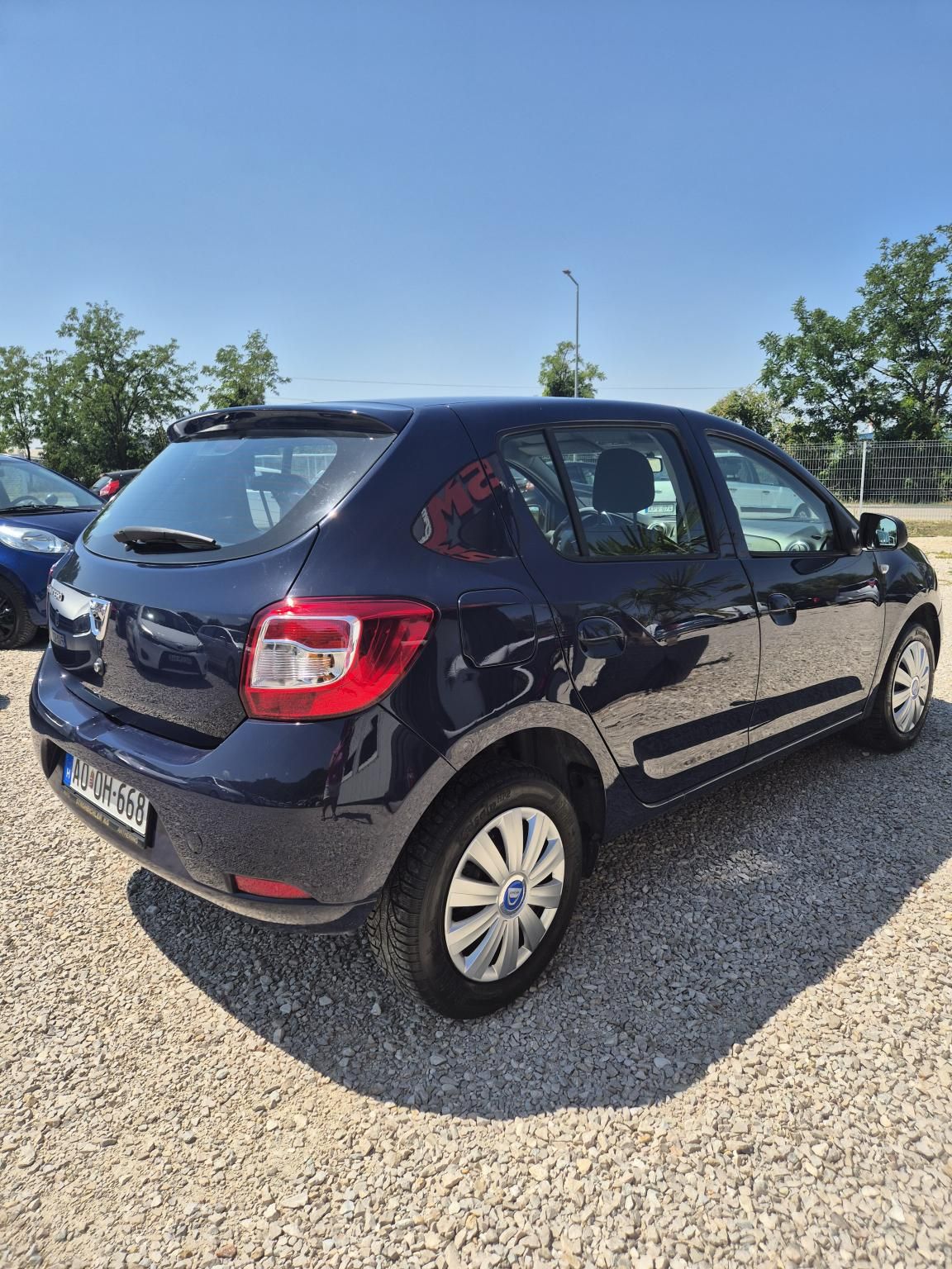 Dacia Sandero Arctic Szép 1,1 55 kW 1.2 manuál rok 2014, Maďarsko — foto 4 z 12
