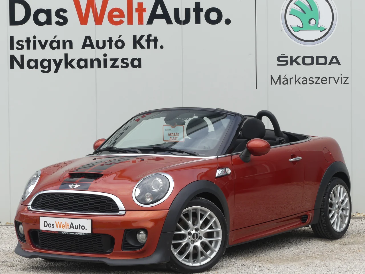MINI Roadster 1,6 135 kW rok 2013, narancs, 129 450 km, Maďarsko — foto 1