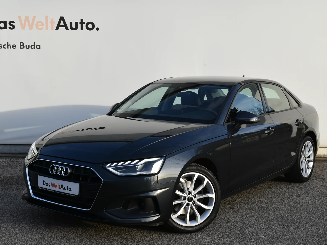 Audi A4 2,0 110 kW TFSI automat rok 2023, Manhattan szürke metál, 67 206 km, Maďarsko — foto 1 | AMOTOR Audi A4 2,0 110 kW TFSI automat rok 2023, Manhattan szürke metál, 67 206 km, Maďarsko — foto 1