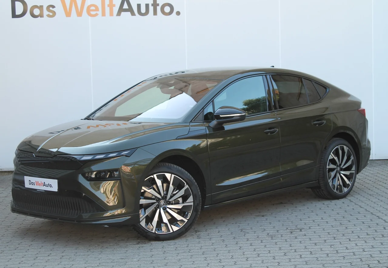 Skoda Enyaq 210 kW automat rok 2025, Olibo zöld metál, 10 463 km, Maďarsko — foto 1