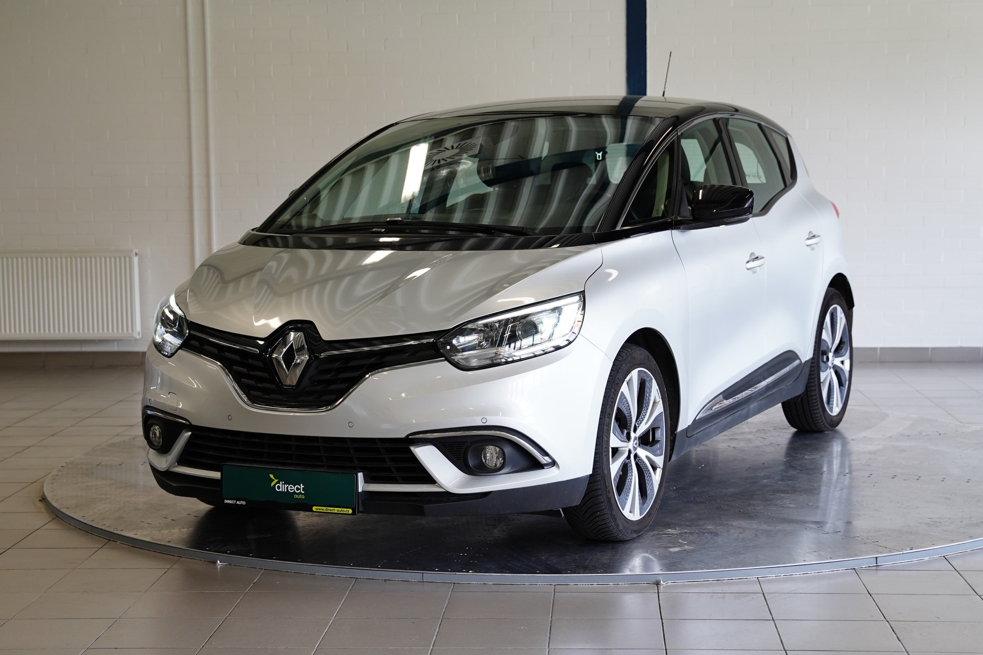 Renault Scénic 1,5 dCi 81 kW automat, Česko — foto 1 | AMOTOR Renault Scénic 1,5 dCi 81 kW automat, Česko — foto 1