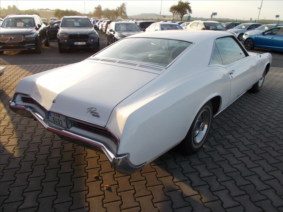 Buick Riviera Aut Originál 7,0 270 kW automat rok 1967, 114 448 km, Česko — foto 10 z 21