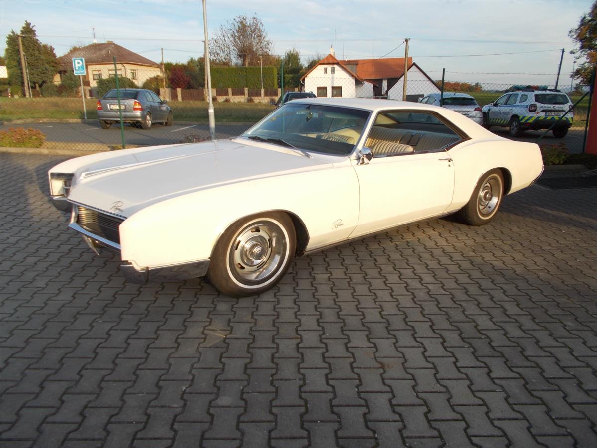 Buick Riviera Aut Originál 7,0 270 kW automat rok 1967, 114 448 km, Česko — foto 5 z 21