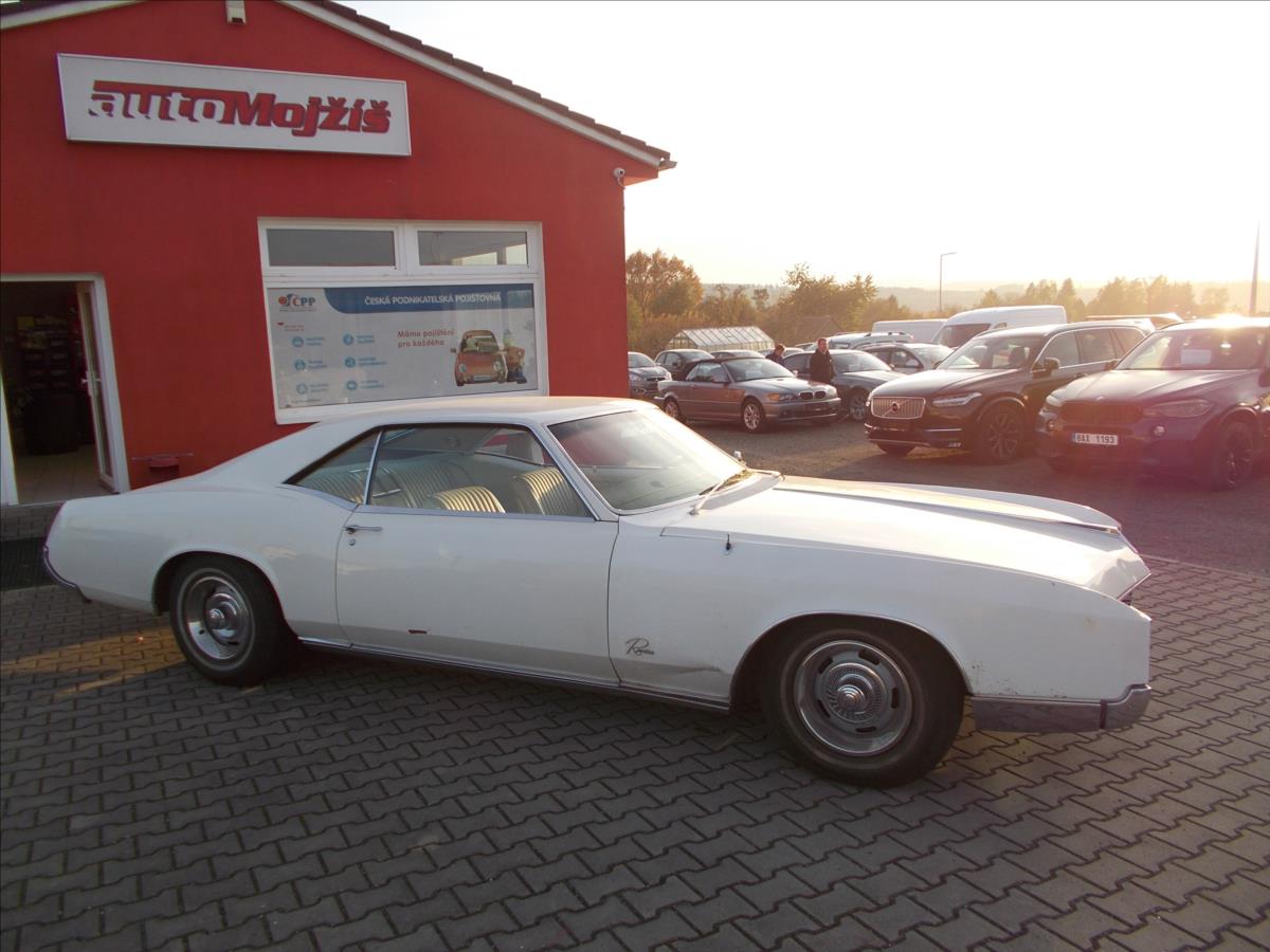 Buick Riviera Aut Originál 7,0 270 kW automat rok 1967, 114 448 km, Česko — foto 7 z 21