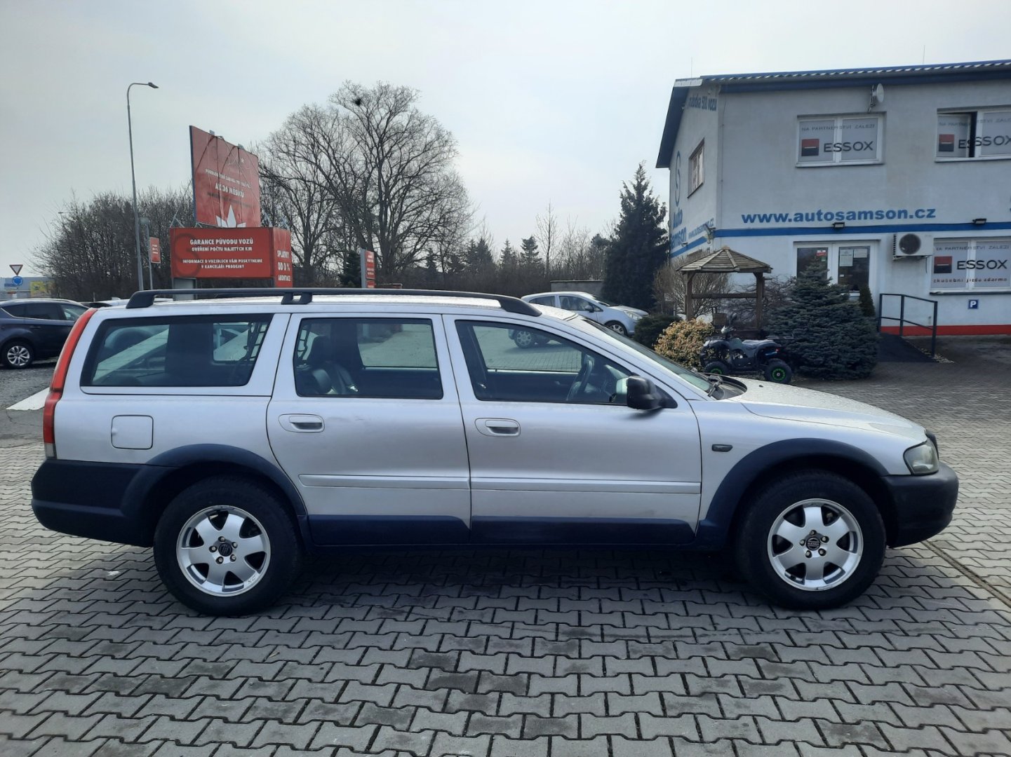Volvo v70 4x4 2,4 147 kW 147kw manuál rok 2002, 184 624 km, Česko — foto 4 z 17