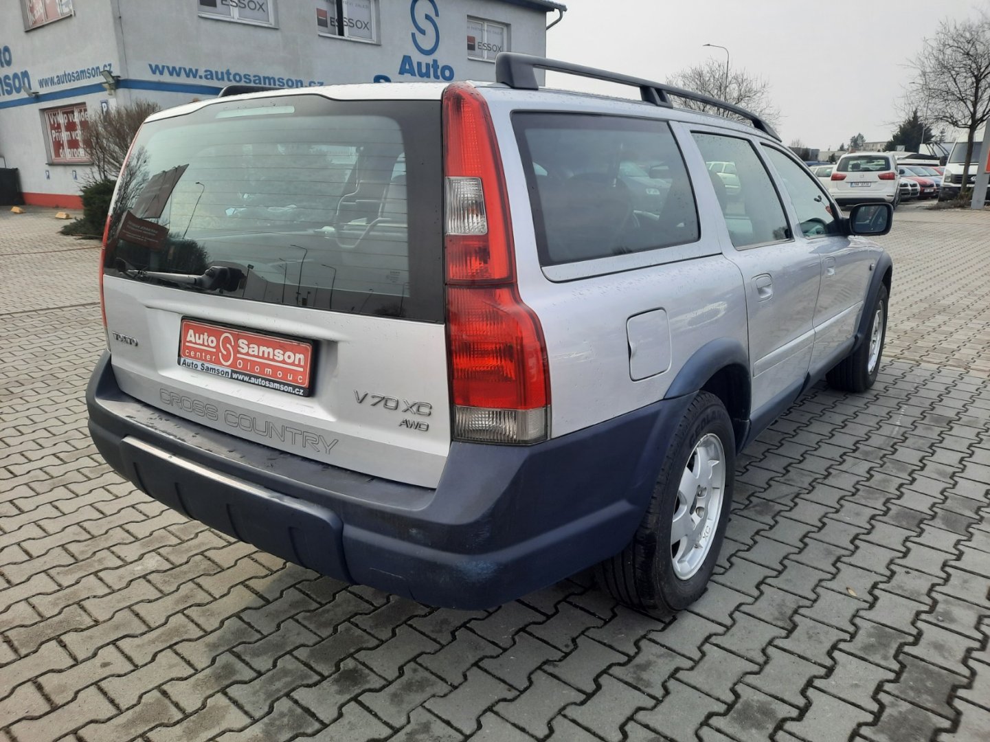 Volvo v70 4x4 2,4 147 kW 147kw manuál rok 2002, 184 624 km, Česko — foto 5 z 17