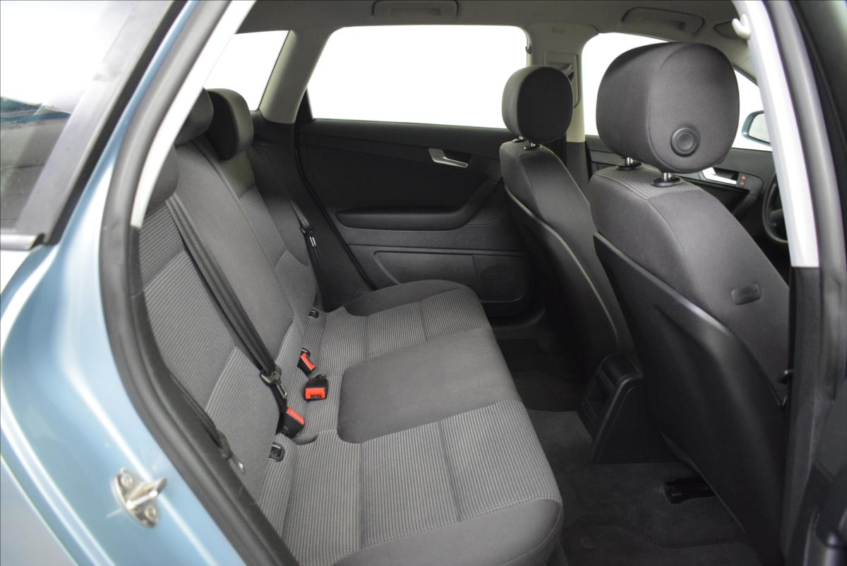 Audi a3 1,4 TFSI 92 kW manuál rok 2008, 184 512 km, Česko — foto 14 z 26
