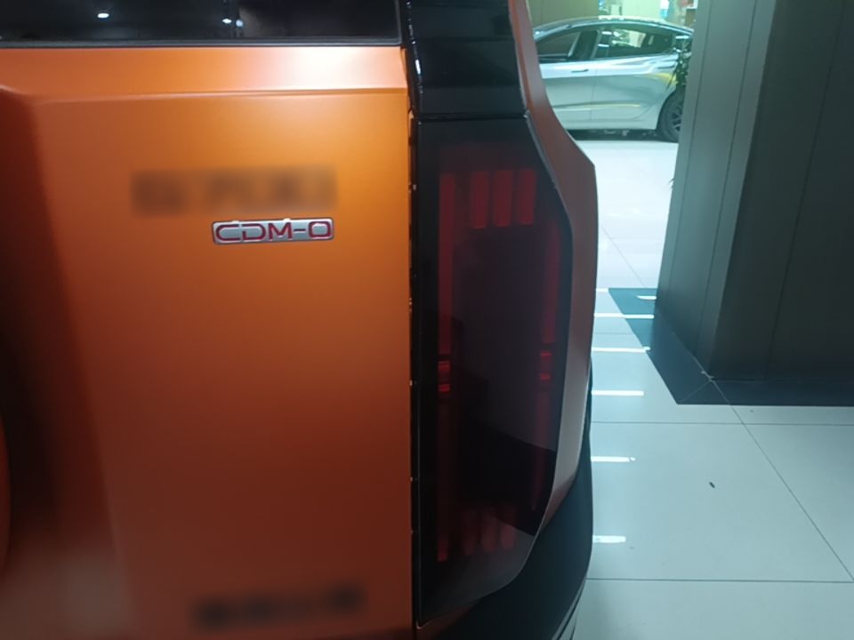 Jetour g700 4x4 665 kW automat rok 2025, 8 200 km, Poľsko — foto 5 z 38