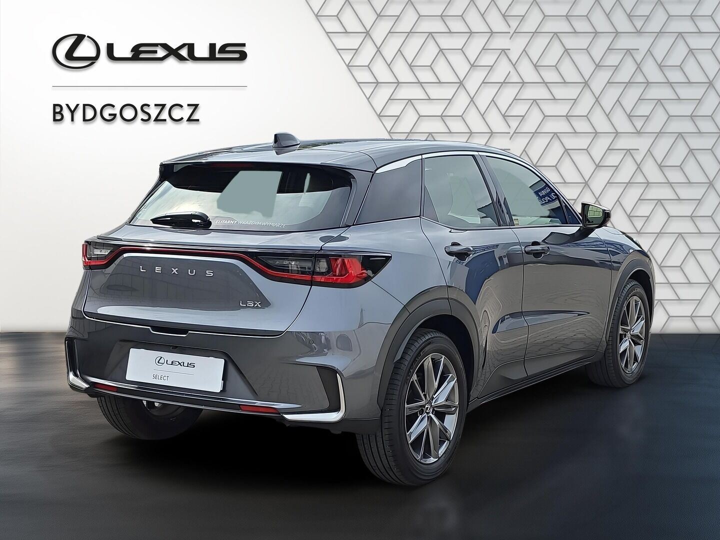 Lexus Lbx 1,5 automat rok 2024, 48 998 km, Poľsko — foto 6 z 33