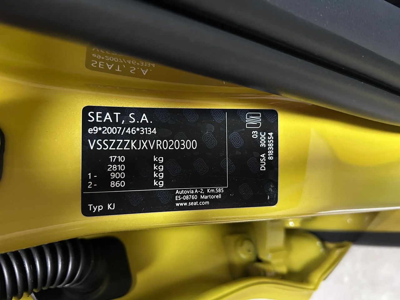 Seat Arona 1,0 TSI 85 kW DSG rok 2026, Žltá Hypnotic, 6 000 km, Slovensko — foto 10 z 13