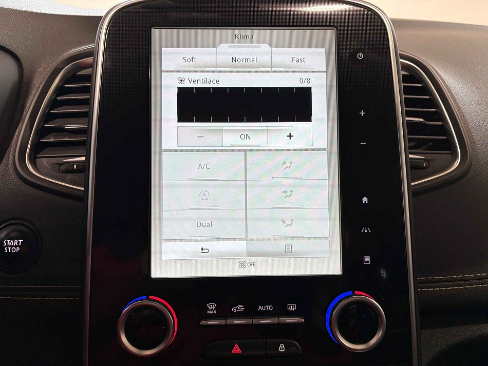 Renault Scénic 96 kW 1.6 dCi manuál rok 2017, 156 762 km, Česko — foto 15 z 17