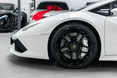 Lamborghini Huracan 4x4 5,2 5.2d 449 kW automat rok 2015, 16 807 km, Poľsko — foto 13 z 60