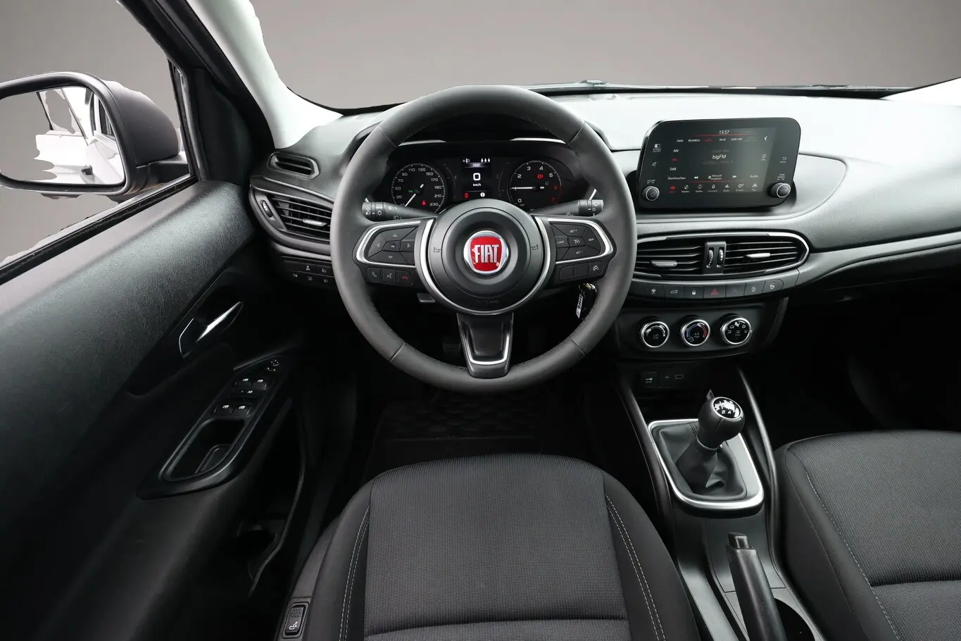 Fiat Tipo 1,4 70 kW 1.0 manuál rok 2021, sivá, 51 050 km, Nemecko — foto 6 z 7