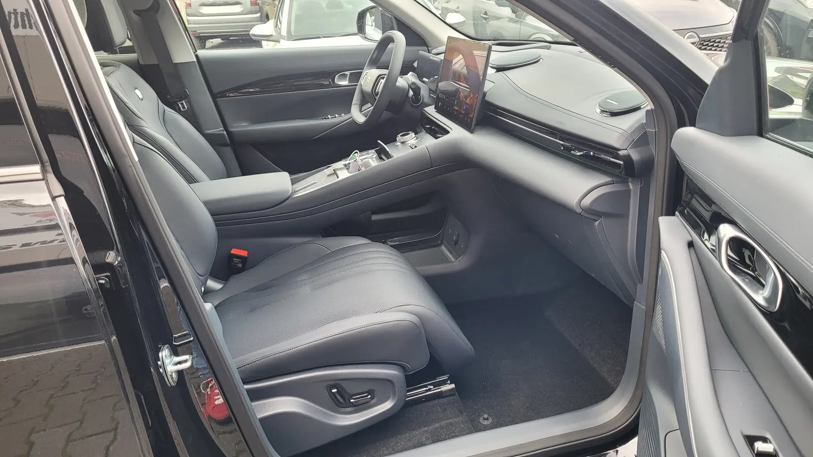 Geely E5 160 kW automat rok 2026, čierna, 50 km, Nemecko — foto 11 z 26