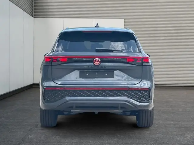 Volkswagen Tayron 200 kW 1.5 TSI 130 85 DSG rok 2026, sivá, 10 km, Nemecko — foto 4 z 15