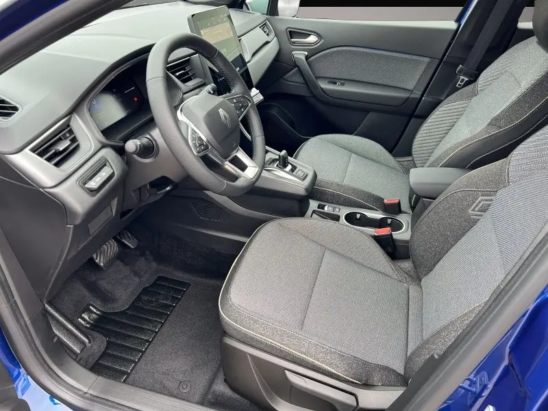 Renault Captur 1,8 116 kW automat rok 2025, modrá, 10 km, Nemecko — foto 4 z 5