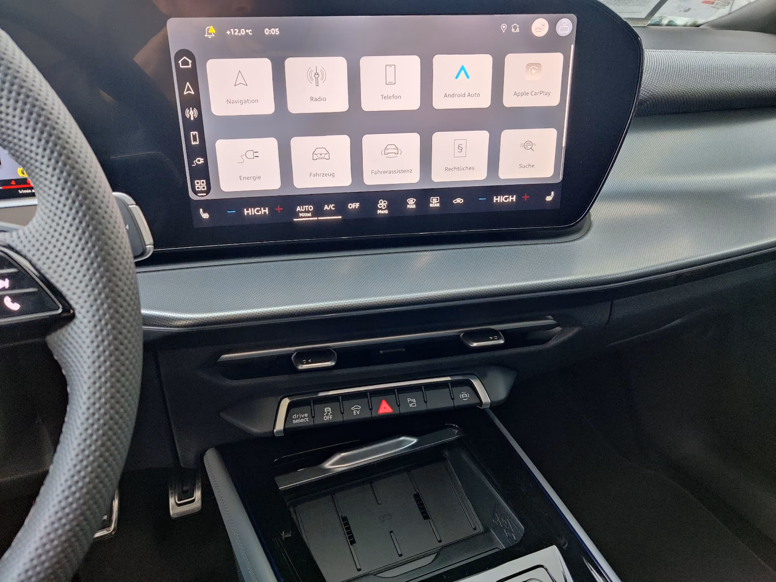 Audi Q3 1,5 200 kW automat, 0 km, Nemecko — foto 9 z 13