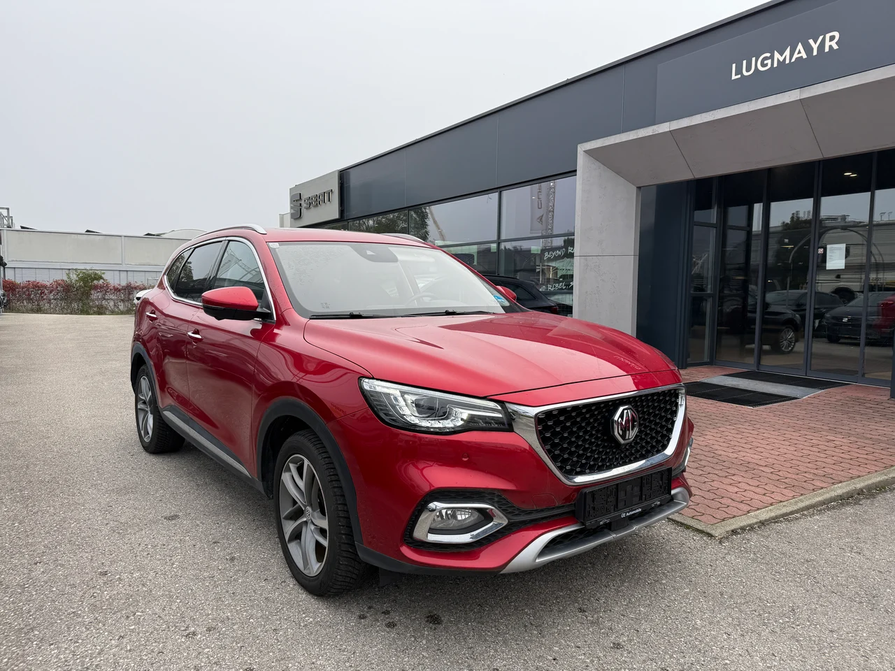 MG EHS 1,5 190 kW 1,5T GDI PHEV automat rok 2022, rot, 35 655 km, Rakúsko — foto 2 z 24