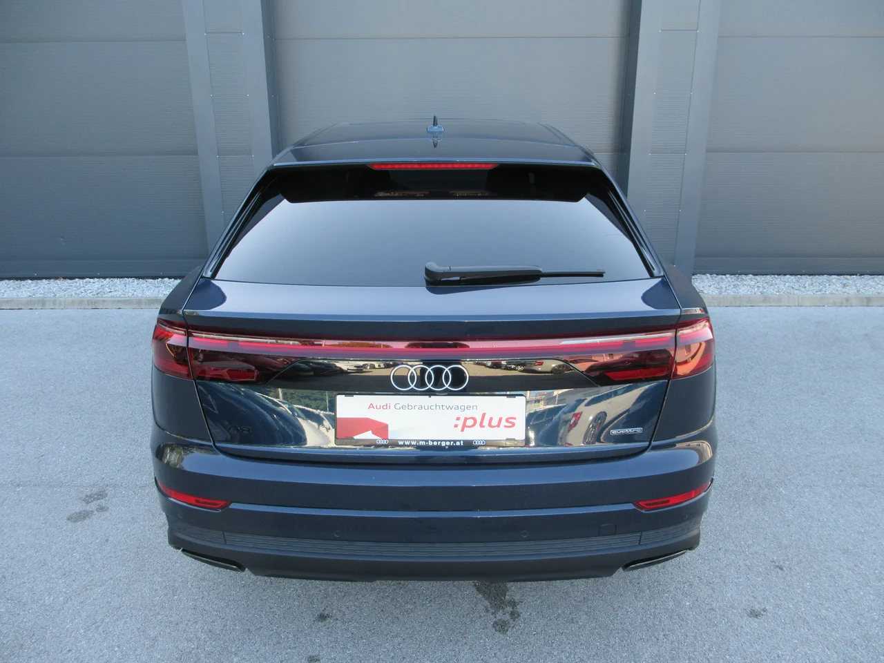 Audi Q8 4x4 3,0 250 kW 290 automat rok 2025, D6 Waitomoblau Metallic, 28 756 km, Rakúsko — foto 10 z 22