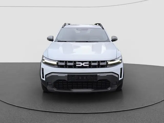 Dacia Duster 1,2 103 kW manuál rok 2026, biela, 20 km, Nemecko — foto 2 z 20