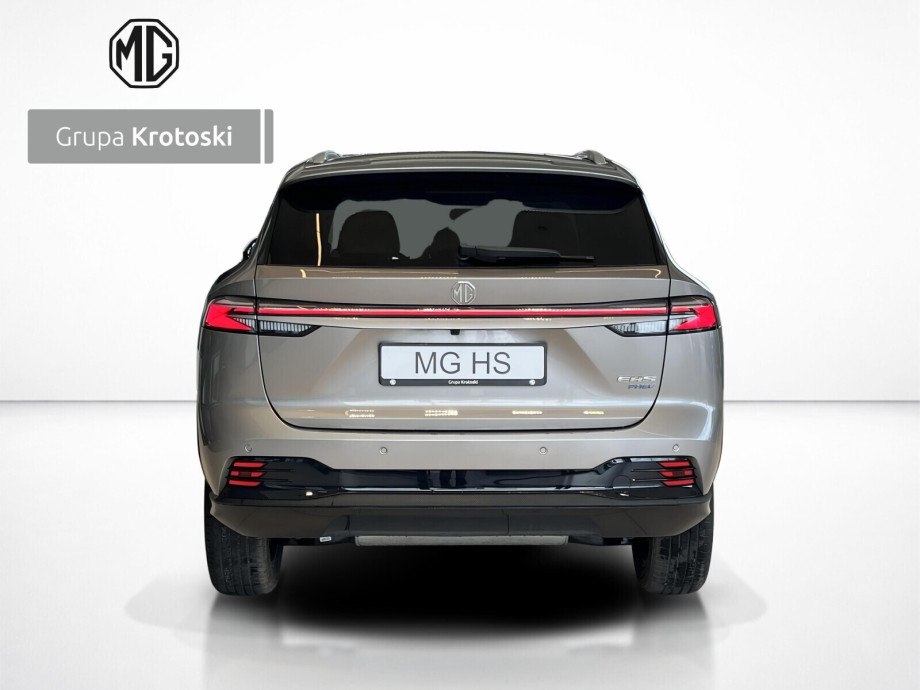 MG EHS PHEV 1.5T automat rok 2026, srebrny, 5 000 km, Poľsko — foto 5 z 8