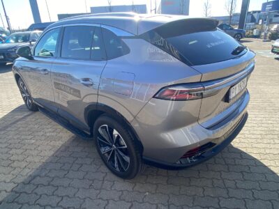 MG EHS 1,5 200 kW automat rok 2025, srebrny, 14 000 km, Poľsko — foto 3 z 26