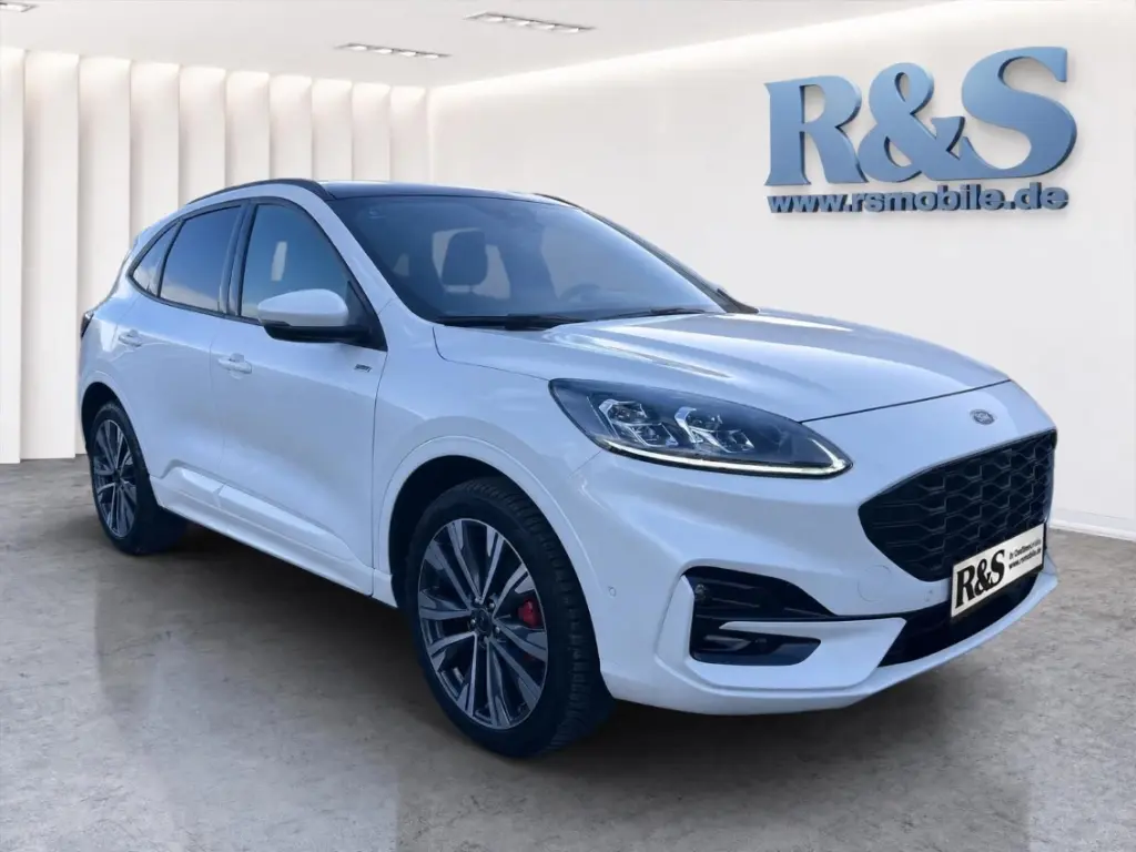 Ford Kuga 2,5 165 kW automat rok 2022, biela, 22 794 km, Nemecko — foto 10 z 28