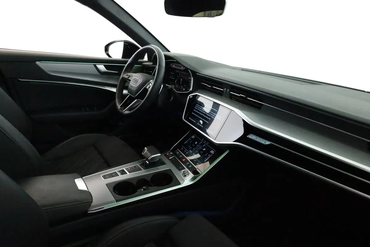 Audi S6 4x4 3,0 253 kW TDI automat rok 2025, sivá, 45 600 km, Nemecko — foto 14 z 40