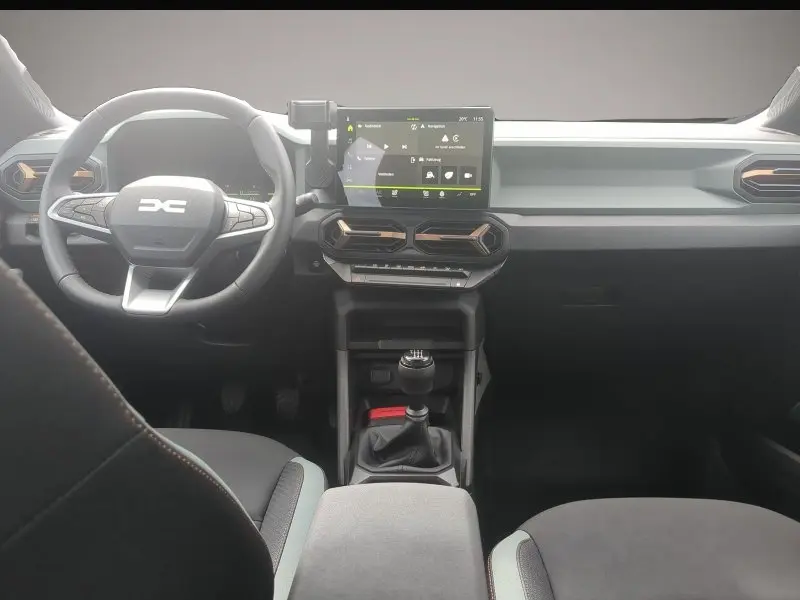 Dacia Duster 1,2 103 kW TCe 140 manuál rok 2026, zelená, 10 km, Nemecko — foto 5 z 5
