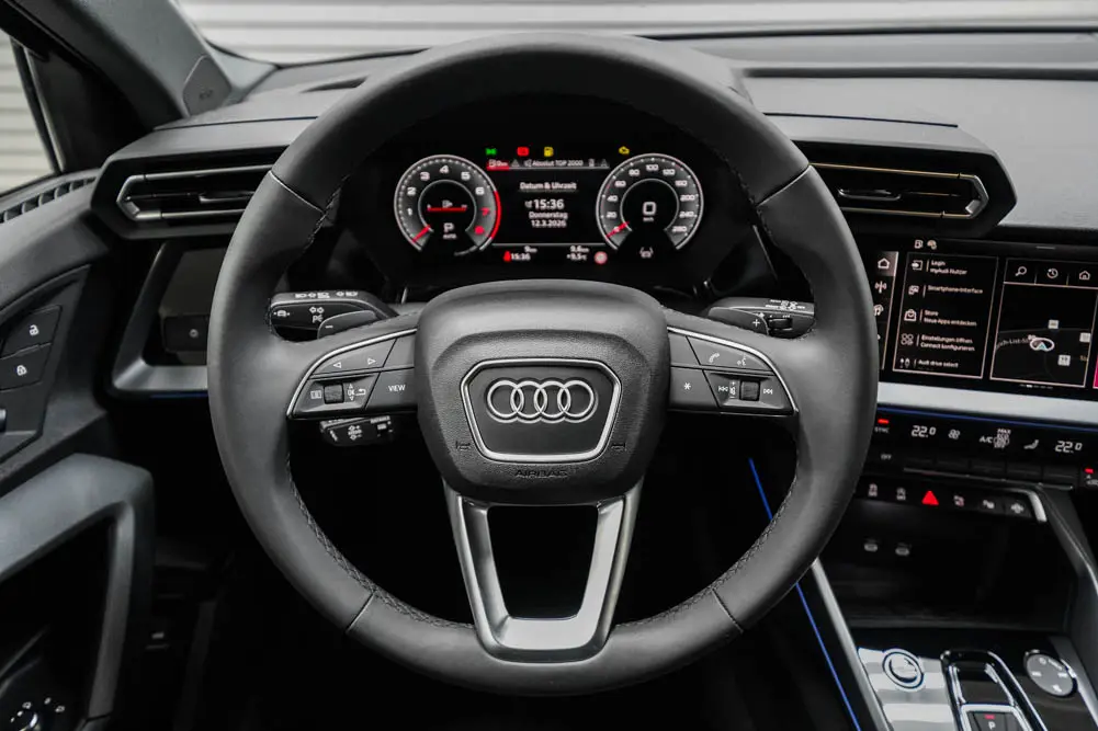 Audi A3 4x4 2,0 150 kW TFSI automat rok 2026, sivá, 20 km, Nemecko — foto 9 z 21