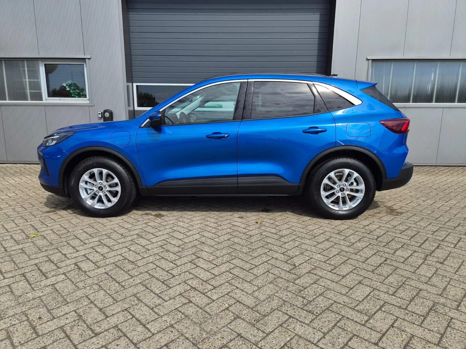 Ford Kuga 2,5 178 kW PHEV automat rok 2026, modrá, 2 km, Nemecko — foto 3 z 40