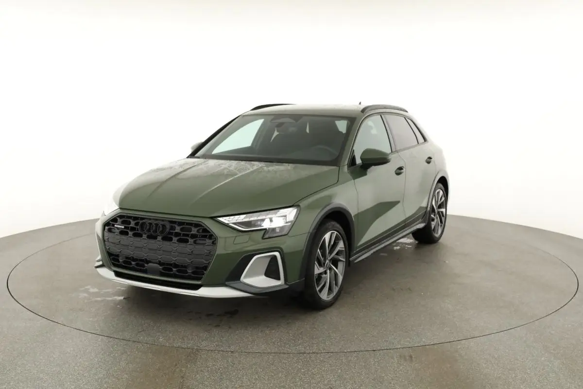 Audi A3 4x4 2,0 150 kW TFSI automat rok 2026, zelená, 1 100 km, Nemecko — foto 15 z 39