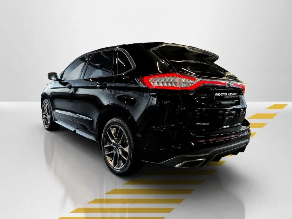 Ford Edge 2.0 TD 154 kW automat rok 2018, 91 356 km, Nemecko — foto 14 z 29