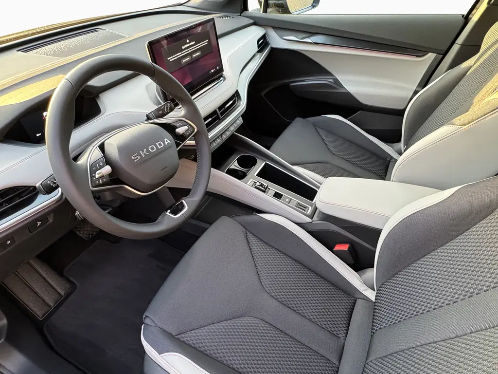 Škoda Enyaq Sportline 60 140 kW automat, Rakúsko — foto 10 z 42