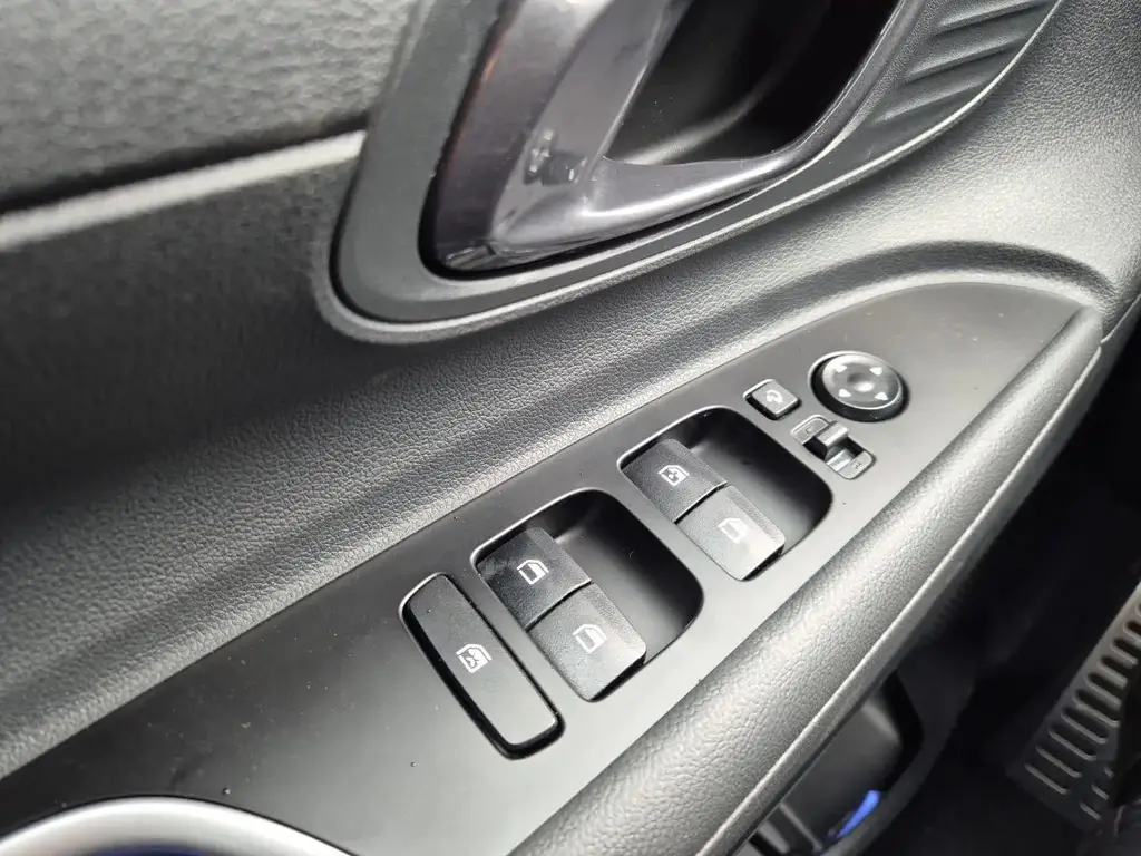 Hyundai Bayon 1.0 T-GDI 66 kW manuál rok 2026, 2 km, Rakúsko — foto 14 z 46