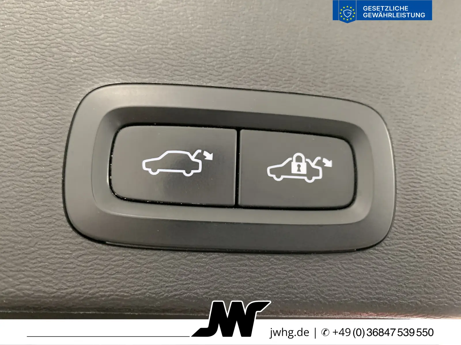 Volvo XC40 1,5 132 kW automat rok 2022, biela, 138 193 km, Nemecko — foto 5 z 16
