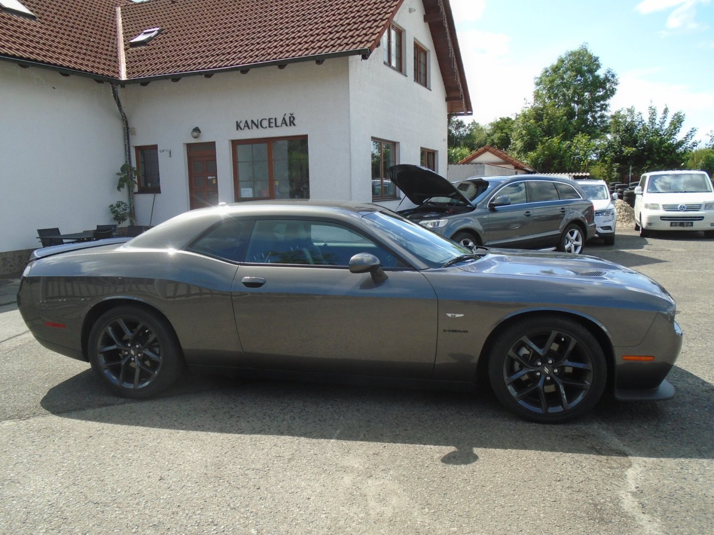 Dodge v8 5,7 280 kW automat, 24 686 km, Česko — foto 7 z 14
