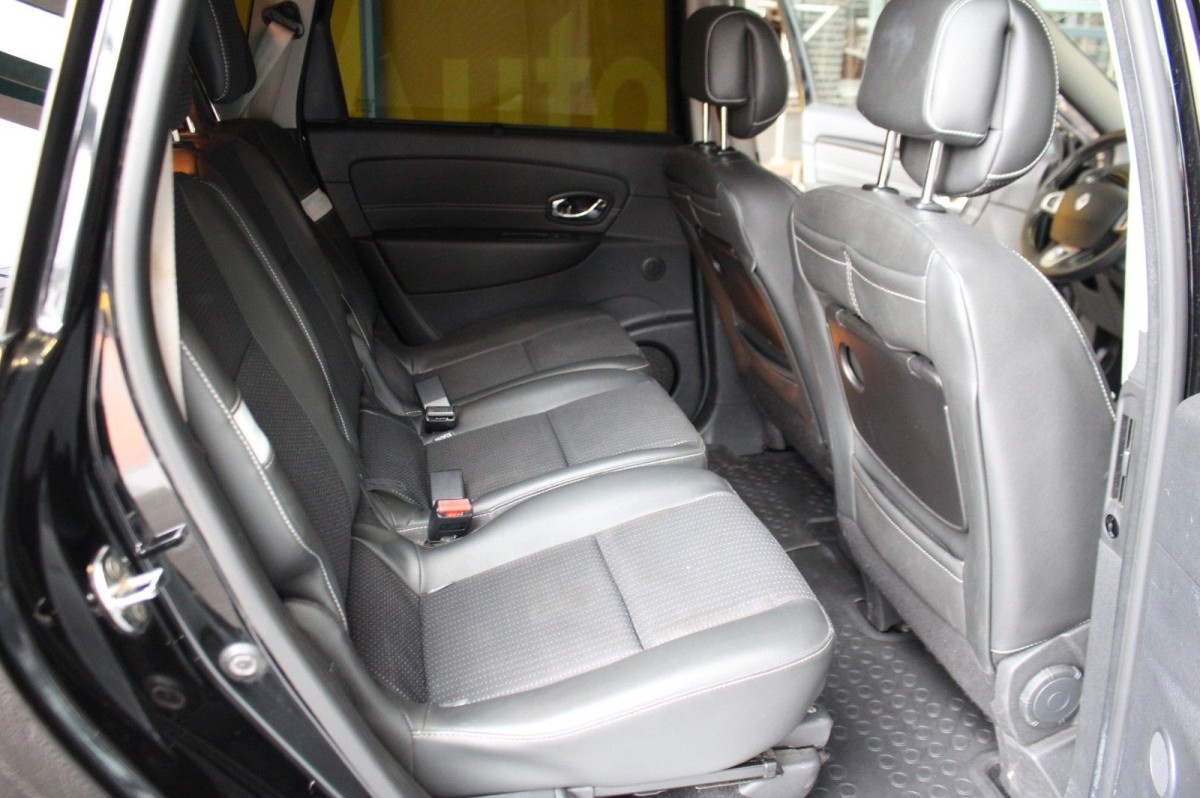 Renault Scenic Iii Grand 1,6 96 kW manuál rok 2012, 203 700 km, Nemecko — foto 14 z 18