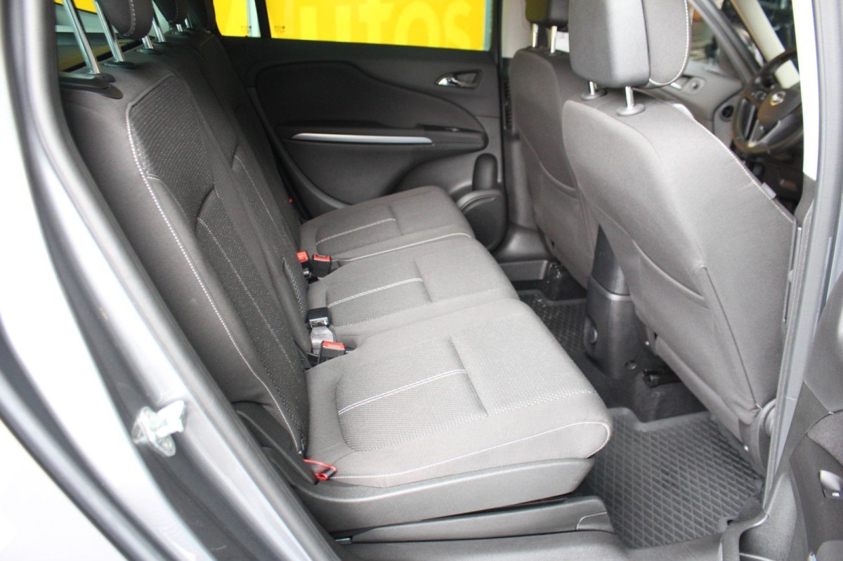 Opel Zafira C On 1,4 103 kW manuál rok 2018, 123 000 km, Nemecko — foto 15 z 21